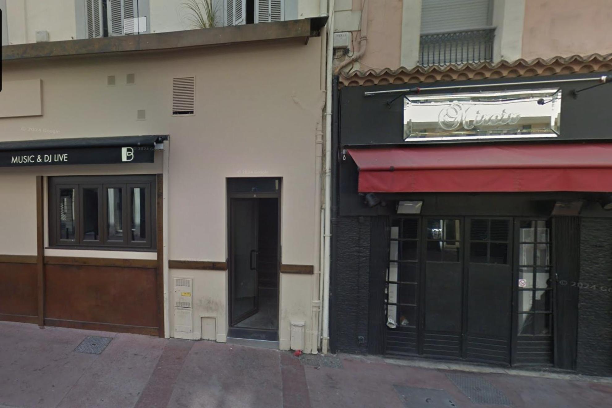 Azur Hyper Centre Climatise, Carre D'or Cannes