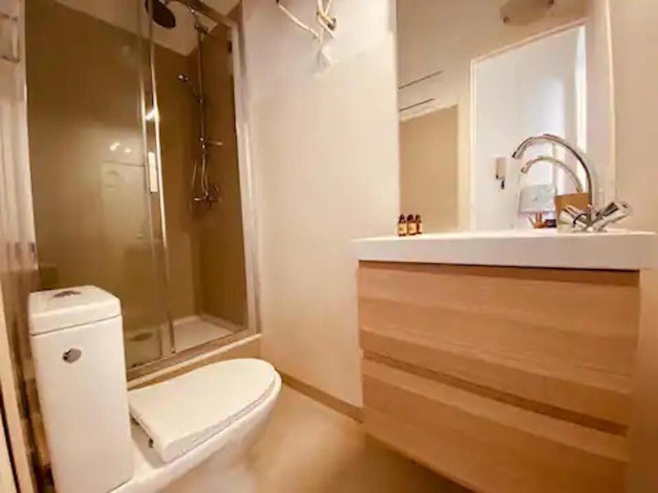 Appartement Azur Hyper Centre Climatise, Carre D'or
